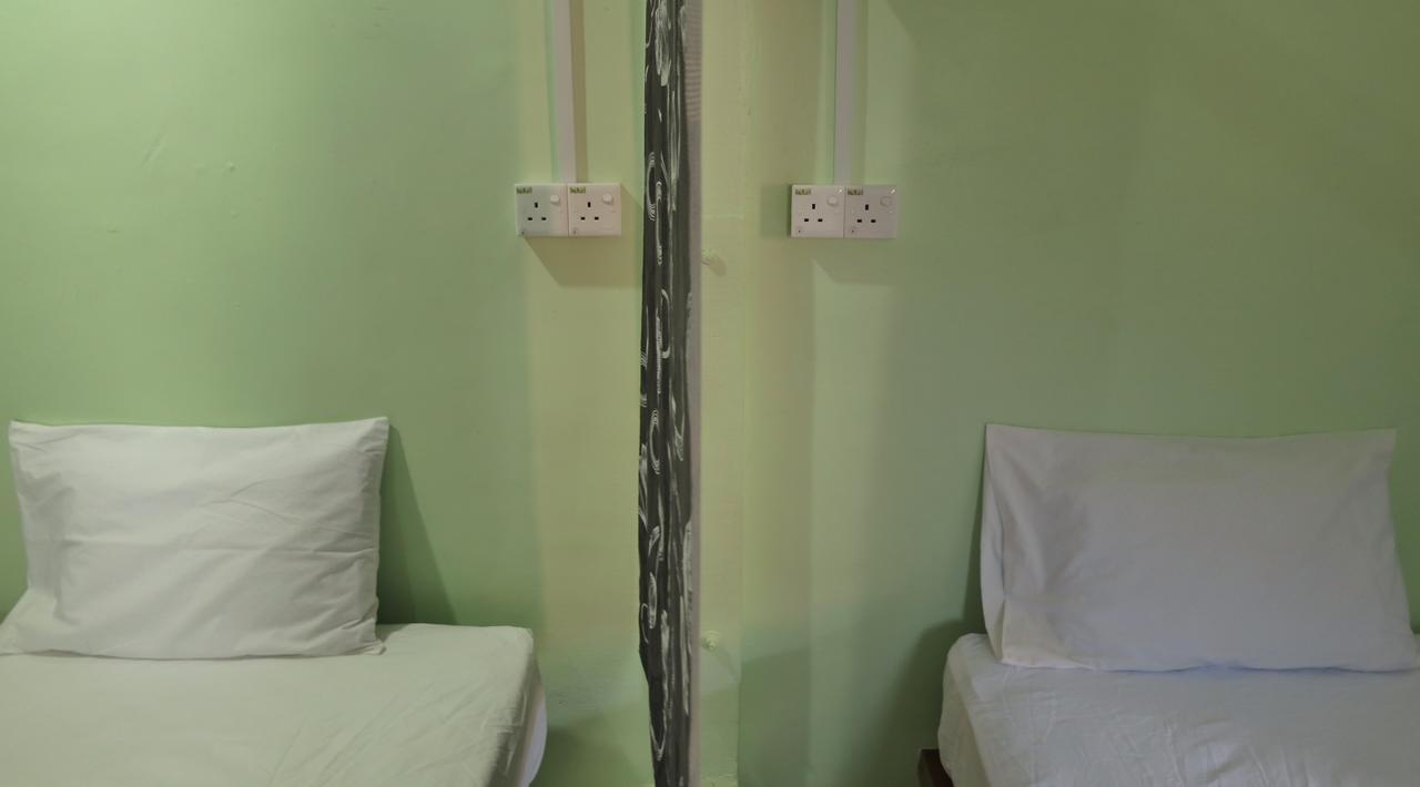 Pangkor Guesthouse Spk Kampong Sungai Udang Dış mekan fotoğraf